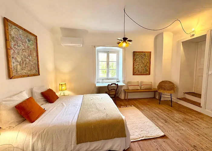 Chambre 2 personnes Maison Saint Jean